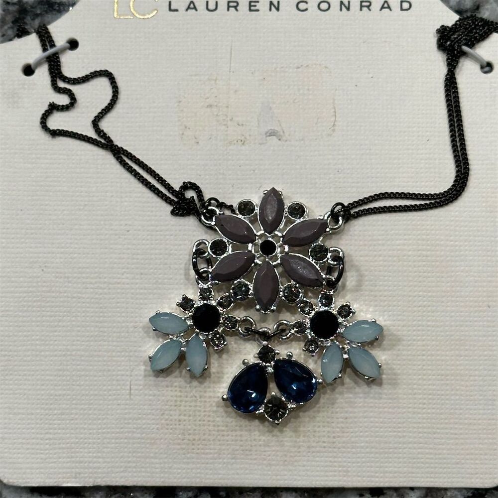 LC Lauren Conrad Floral Crystal Pendant Necklace Multicolor Blue Stone Delicate